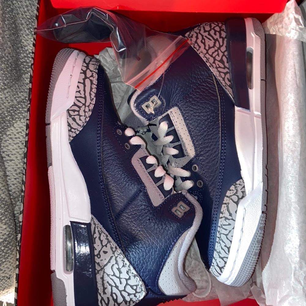 Jordan 4s retro
